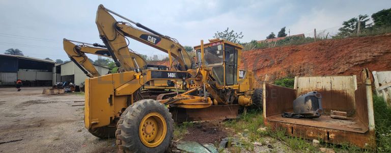 CATERPILLAR 15T Motor Grader