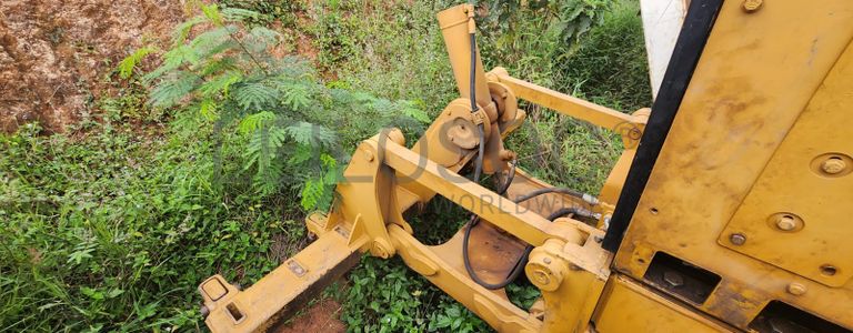 CATERPILLAR 15T Motor Grader