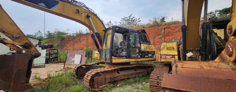 CATERPILLAR 25T Crawler Excavator with Spare Parts