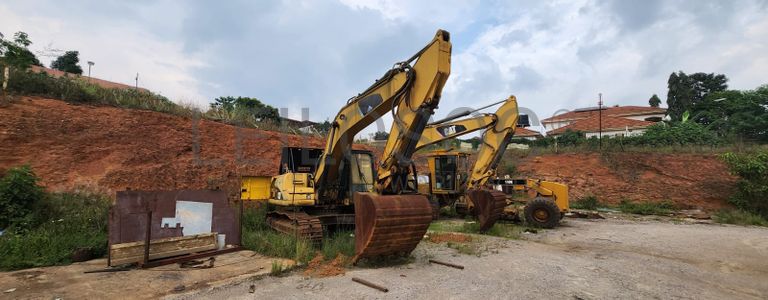 CATERPILLAR 25T Crawler Excavator with Spare Parts