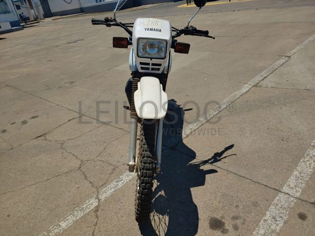  Moto YAMAHA DT 125