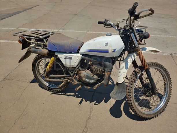 Moto SUZUKI RF 125