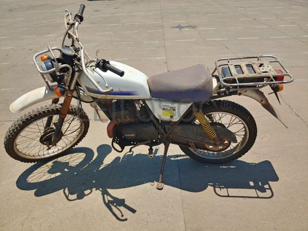 Moto SUZUKI RF 125