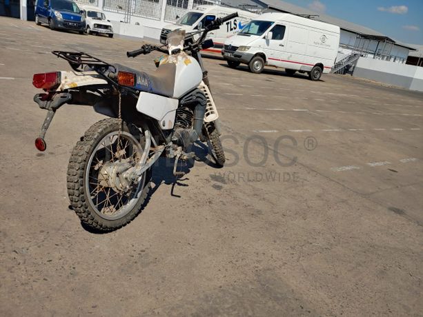 Moto YAMAHA DT 125