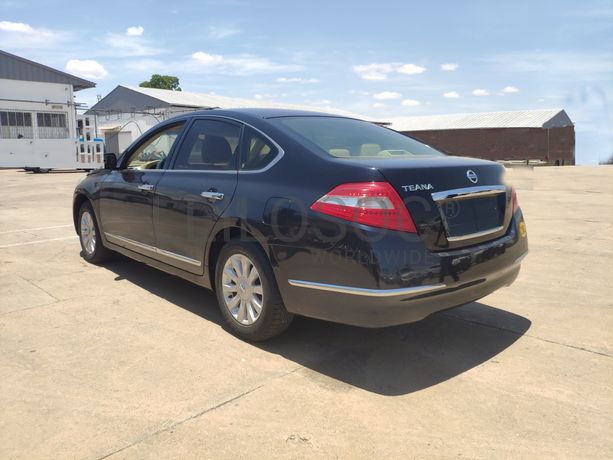 Voiture NISSAN TEANA 250XL 