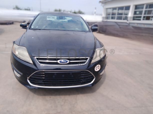 Voiture FORD Mondeo