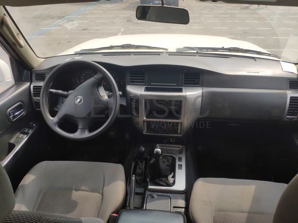 Voiture NISSAN Patrol
