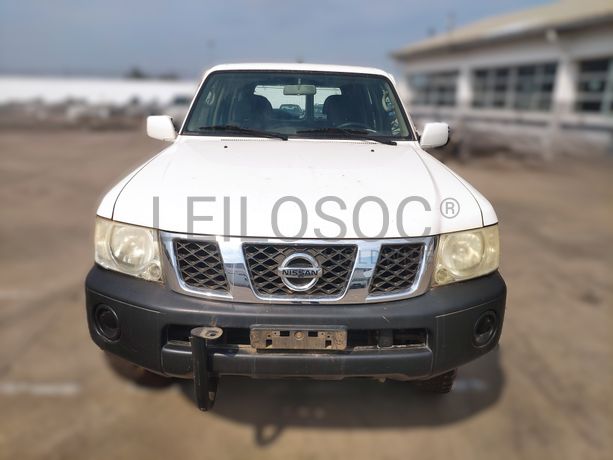 Voiture NISSAN Patrol