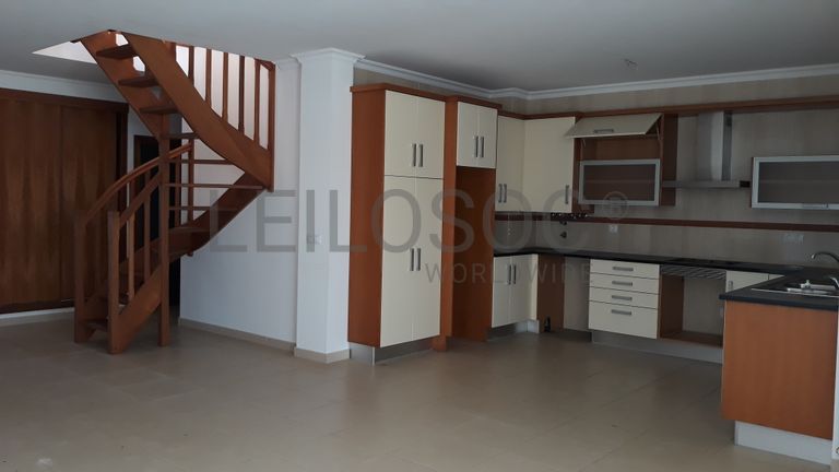 Apartamento T3 · Alcobaça