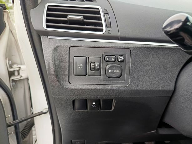 Toyota Verso · Ano 2015