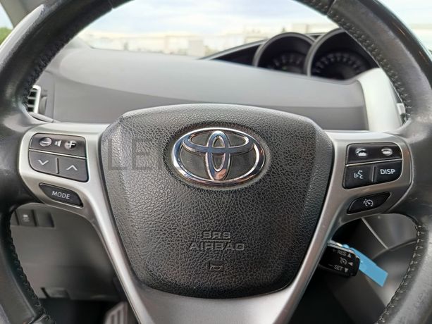 Toyota Verso · Ano 2015
