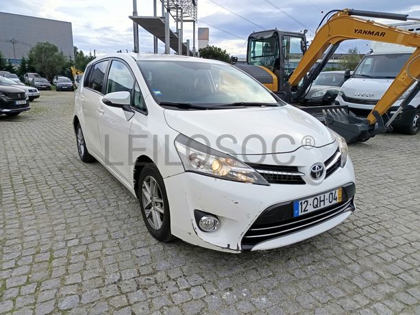 Toyota Verso · Ano 2015