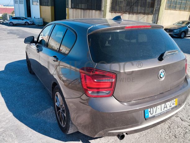 BMW 116 D · Ano 2012