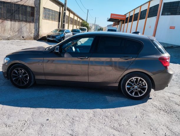 BMW 116 D · Ano 2012