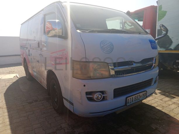 TOYOTA HIACE HIACE 2KD