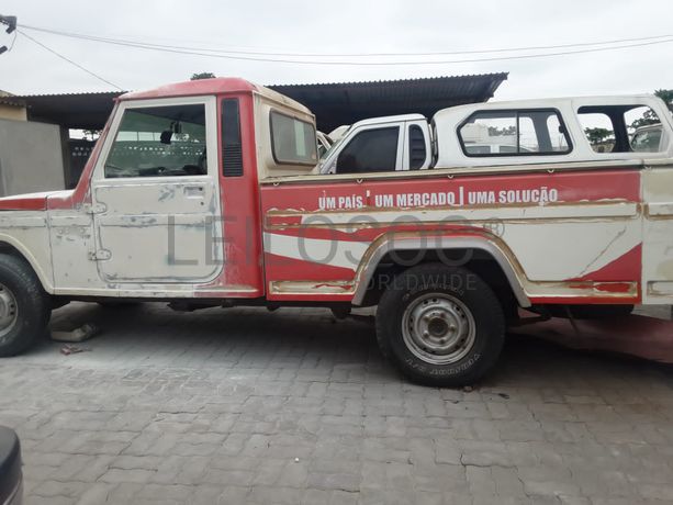 MAHINDRA BOLERO