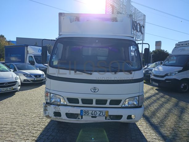 Toyota Dyna · Ano 2005