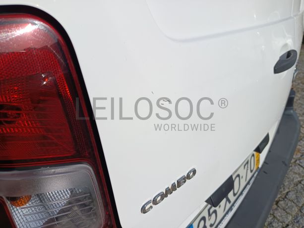 Opel Combo · Ano 2019