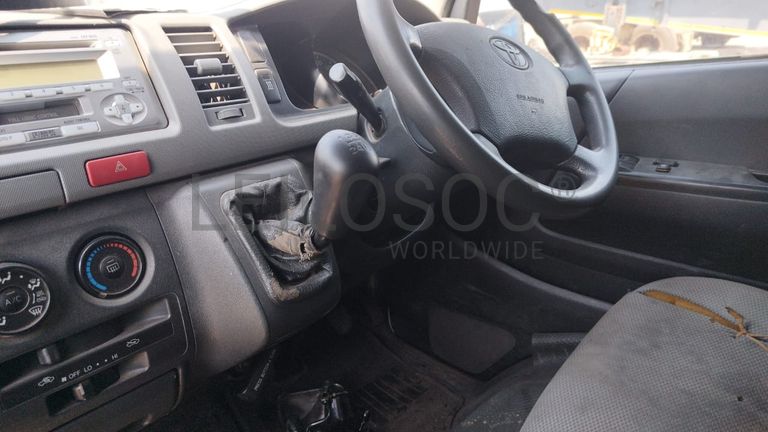 TOYOTA HIACE HIACE 5L