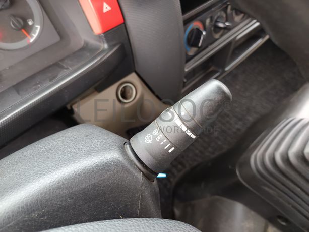 Nissan Cabstar 35.13 Com Grua · Ano 2010