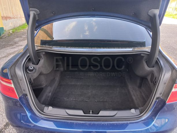 Jaguar XE · Ano 2015