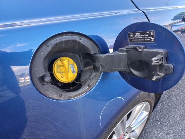 Jaguar XE · Ano 2015