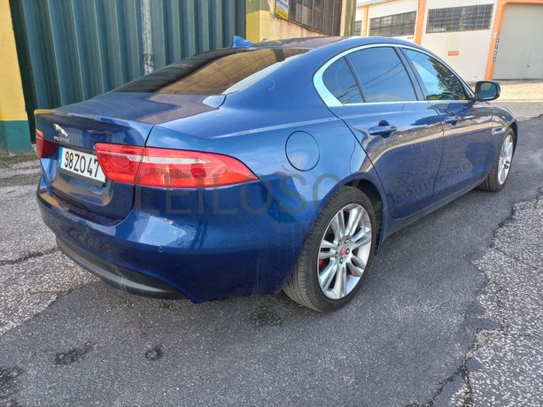 Jaguar XE · Ano 2015
