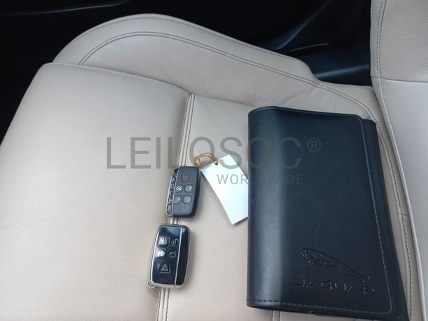 Jaguar XE · Ano 2015