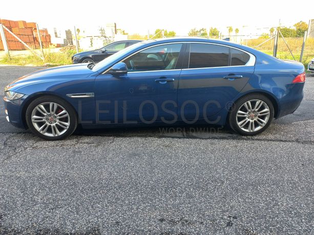 Jaguar XE · Ano 2015
