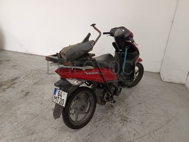 Honda Vision NSC 110 · Ano 2012