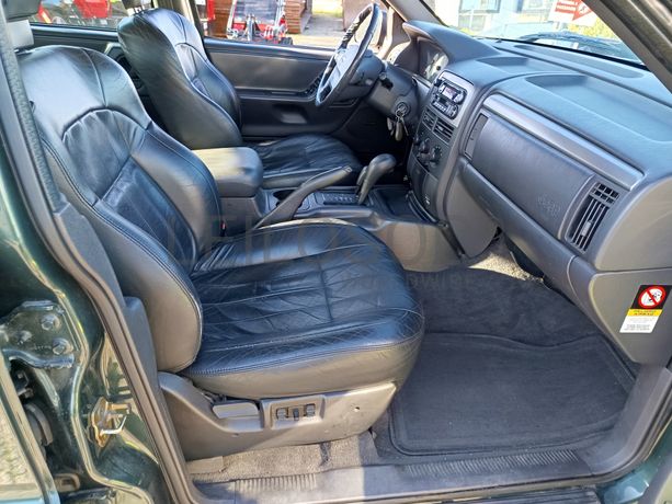 Jeep Grand Cherokee 4x4 · Ano 2001