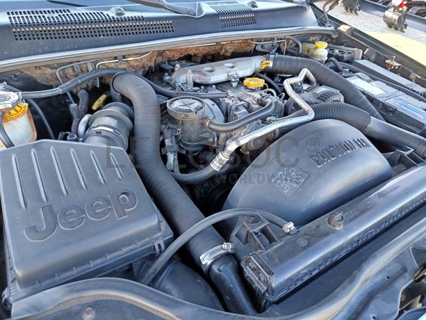 Jeep Grand Cherokee 4x4 · Ano 2001