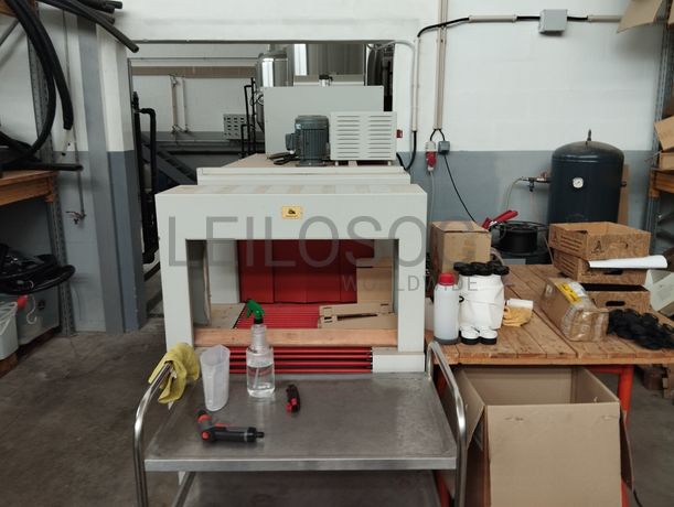 Máquina de Embalar Retrátil