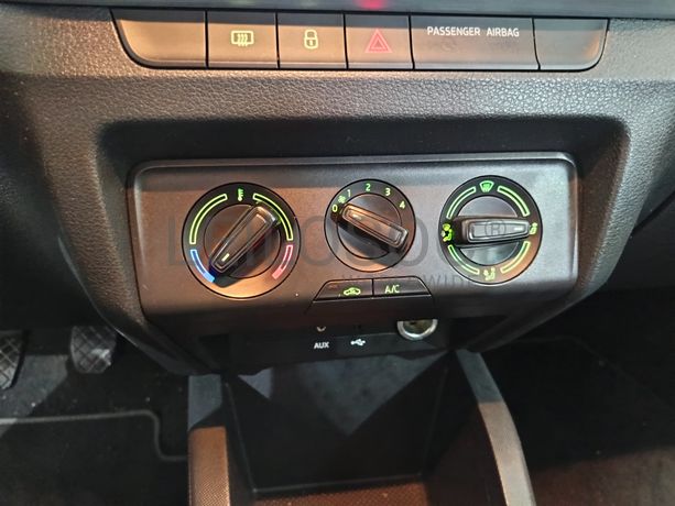 Skoda Fabia · Ano 2016