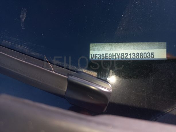 Peugeot 407 SW · Ano 2006