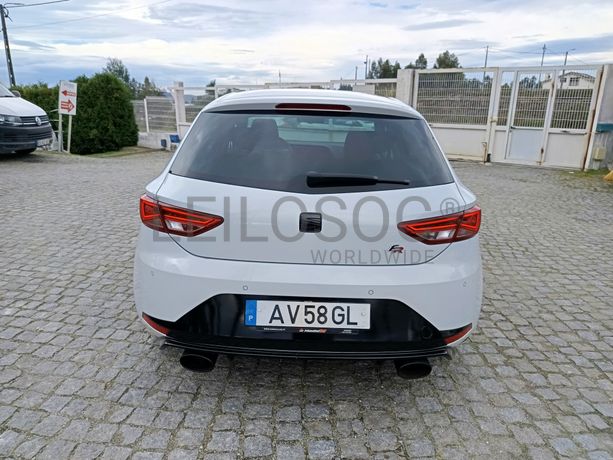 Seat Leon · Ano 2015