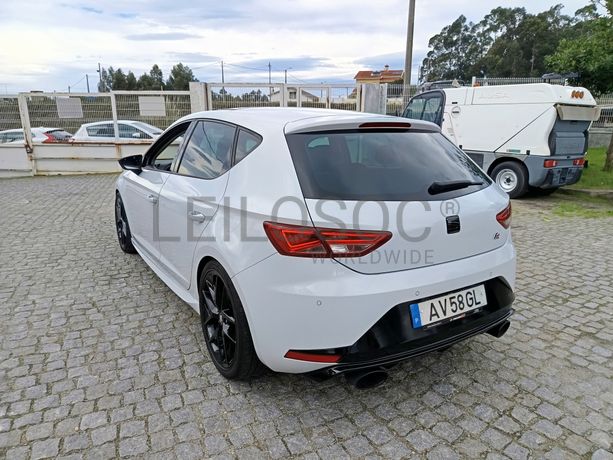 Seat Leon · Ano 2015