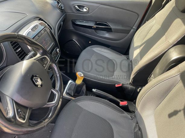 Renault Captur · Ano 2016