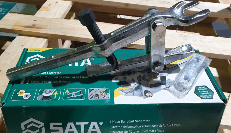 Separador rótula universal