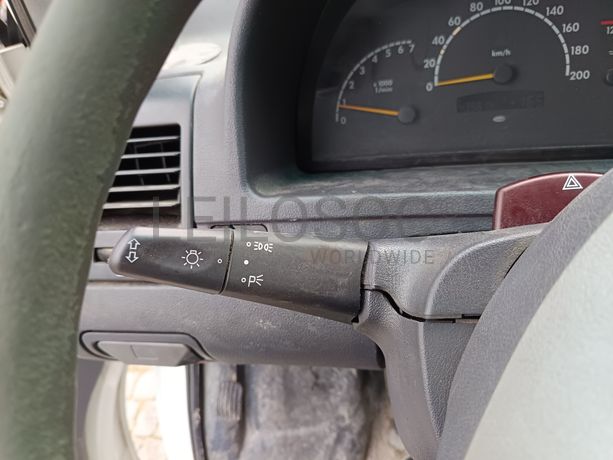 Mercedes-Benz 110 · Ano 2000