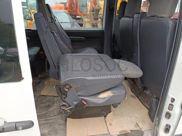 Mercedes-Benz 110 · Ano 2000