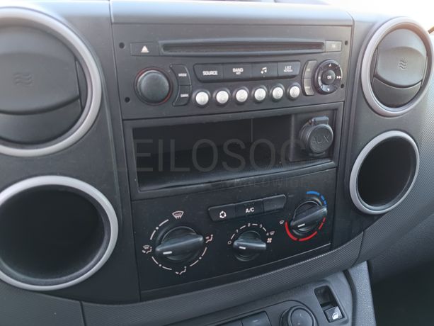 Peugeot Partner · Ano 2012