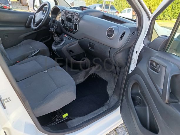 Peugeot Partner · Ano 2012