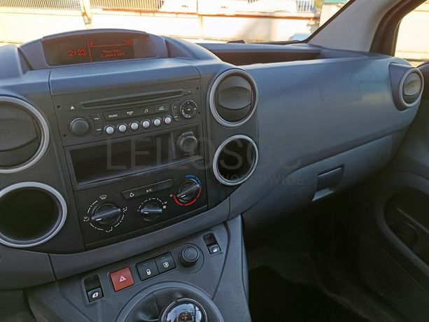 Peugeot Partner · Ano 2012