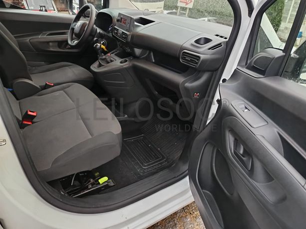 Toyota Proace City · Ano 2021