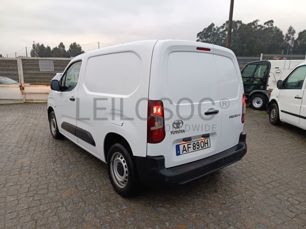 Toyota Proace City · Ano 2021