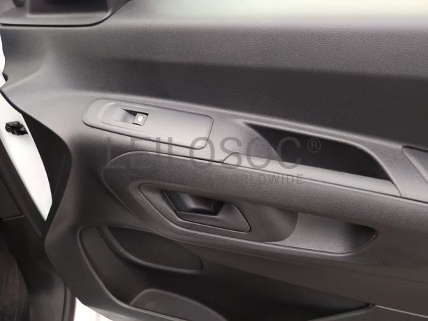 Toyota Proace City · Ano 2021