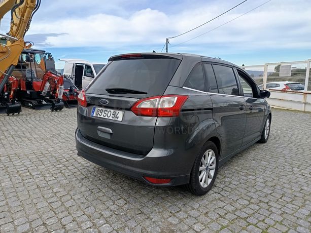 Ford Grand C-Max · Ano 2017