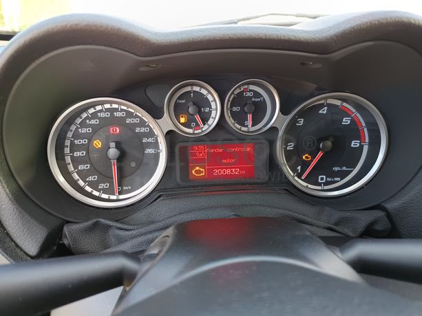 Alfa Romeo Mito · Ano 2011