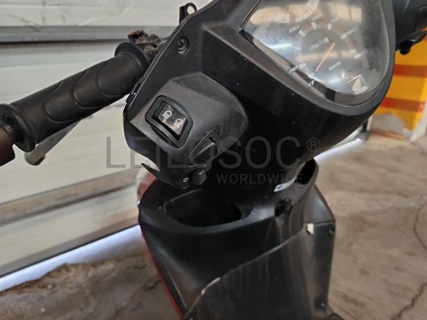 HONDA Vision NSC 110 · Ano 2013